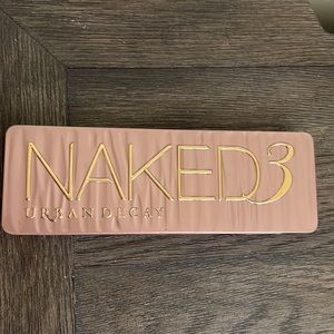 Urban Decay Naked 3 Eyeshadow